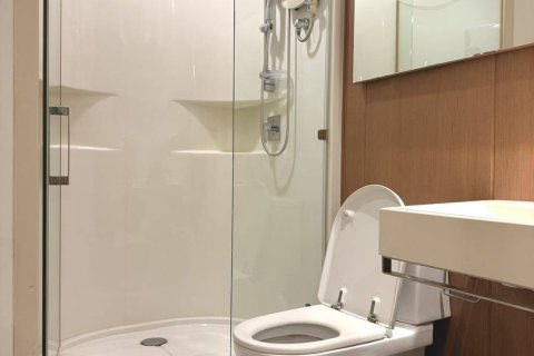 Condo in Khlong San, Bangkok, Thailand, 2 bedrooms  № 159331 - photo 13