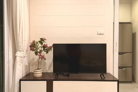 Condo in Khlong San, Bangkok, Thailand, 2 bedrooms  № 159331 - photo 5