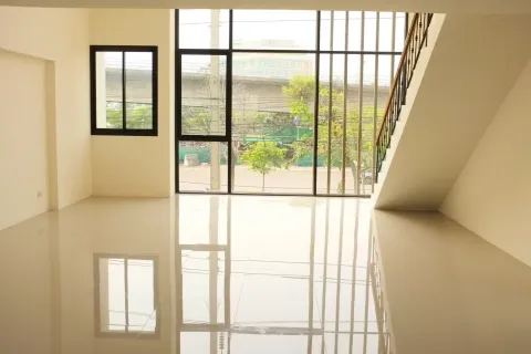 Townhouse in Yan Nawa, Bangkok, Thailand 3 bedrooms № 159332 - photo 2