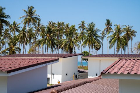 Villa in Ko Lanta Yai, Thailand 4 bedrooms № 165340 - photo 14