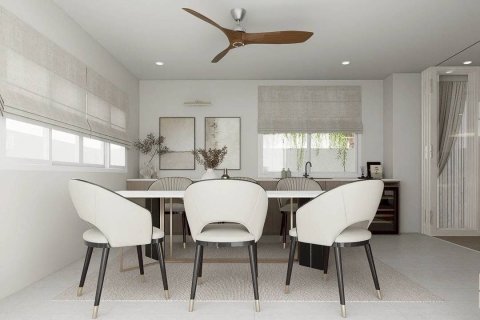 House in Chiang Mai, Thailand 4 bedrooms № 163234 - photo 10