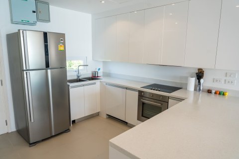 Apartment in Ko Samui, Thailand 2 bedrooms № 163231 - photo 6