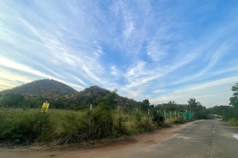 Land in Hua Hin, Thailand 6560 sq.m. № 163233