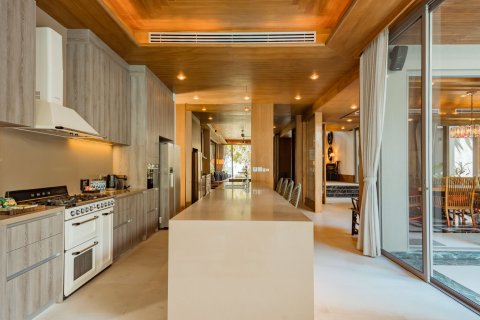 Villa in Phang Nga, Thailand 5 bedrooms № 163237 - photo 19