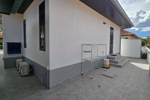 Villa in Hua Hin, Thailand 2 bedrooms № 135778 - photo 9