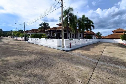 Villa in Hua Hin, Thailand 2 bedrooms № 135778 - photo 29