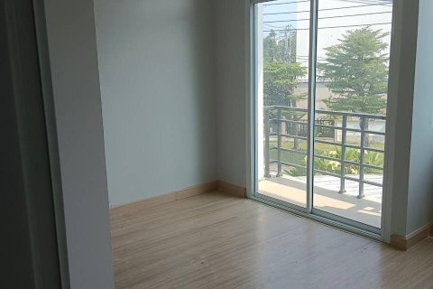 Townhouse in Thung Khru, Bangkok, Thailand 4 bedrooms № 135776 - photo 9