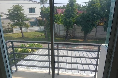 Townhouse in Thung Khru, Bangkok, Thailand 4 bedrooms № 135776 - photo 7