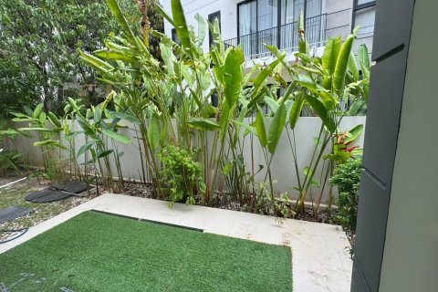 Villa in Phuket, Thailand 5 bedrooms № 135775 - photo 8