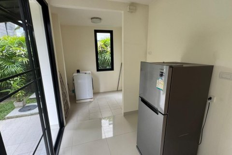 Villa in Phuket, Thailand 5 bedrooms № 135775 - photo 10