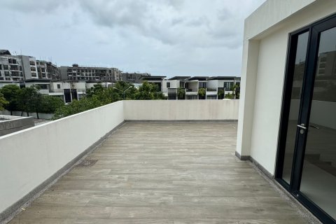 Villa in Phuket, Thailand 5 bedrooms № 135775 - photo 27