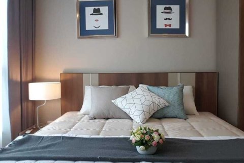 Condo à Khlong Toei, Bangkok, Thaïlande, 2 chambres  № 169364 - photo 2