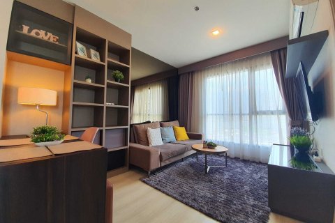 Condo à Khlong Toei, Bangkok, Thaïlande, 2 chambres  № 169364