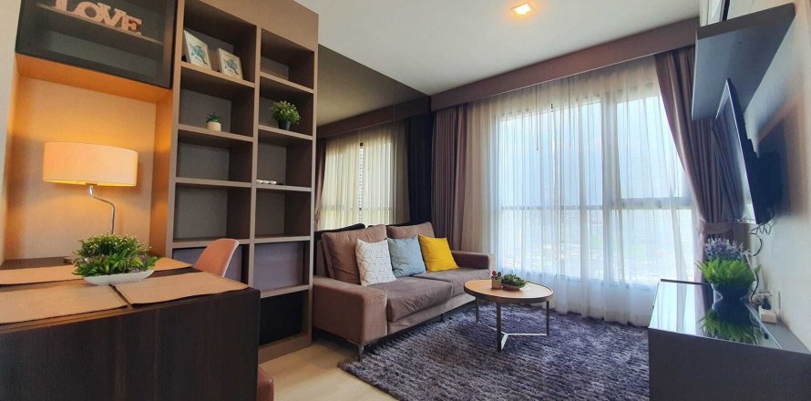 Condo à Khlong Toei, Bangkok, Thaïlande, 2 chambres  № 169364