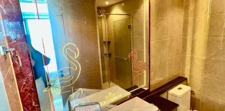 Studio dans le Condo à Pattaya, Thaïlande  № 169359