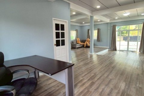 Дом в Сураттхани, Таиланд с 3 спальнями  № 169361 - фото 4