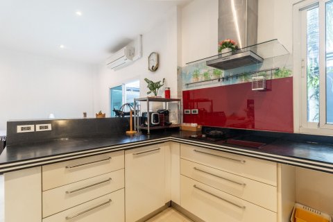 Villa in Phuket, Thailand 3 bedrooms № 169358 - photo 25