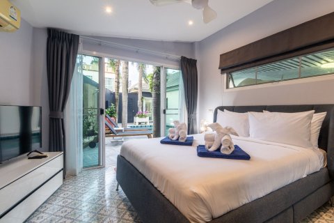 Villa in Phuket, Thailand 3 bedrooms № 169358 - photo 20