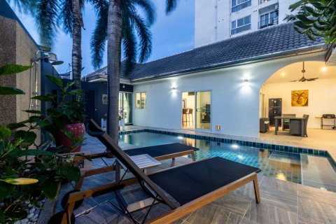 Villa in Phuket, Thailand 3 bedrooms № 169358 - photo 4