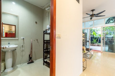 Villa in Phuket, Thailand 3 bedrooms № 169358 - photo 9