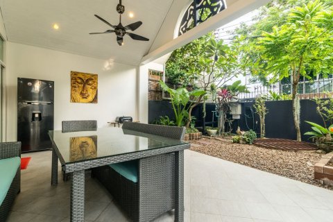 Villa in Phuket, Thailand 3 bedrooms № 169358 - photo 27