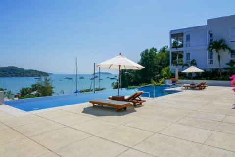 Penthouse in Phuket, Thailand 2 bedrooms № 110890 - photo 30