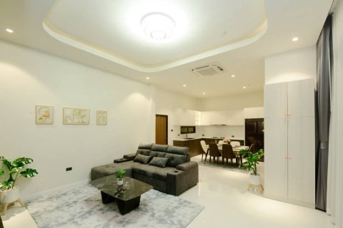 Villa in Pattaya, Thailand 3 bedrooms № 149562 - photo 2