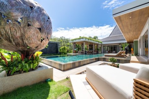 Villa in Phuket, Thailand 4 bedrooms № 191180