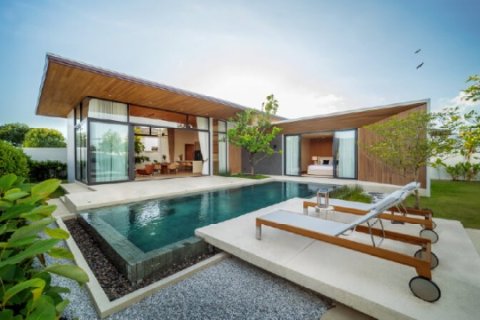 Villa in Phuket, Thailand 3 bedrooms № 191177