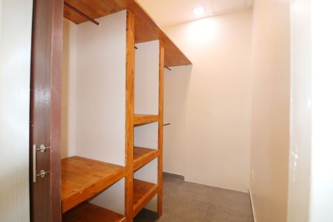 House in Udon Thani, Thailand 4 bedrooms № 167523 - photo 28