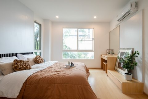 Кондоминиум с 2 спальнями в Бангкоке, Таиланд № 143153 - фото 11