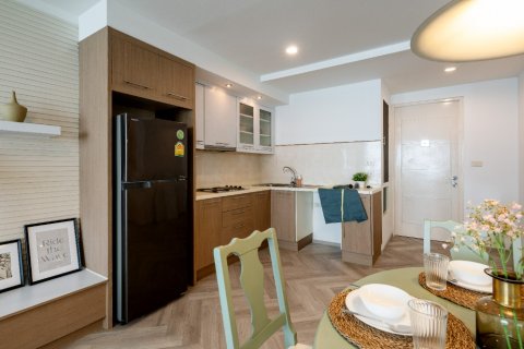 Кондоминиум с 2 спальнями в Бангкоке, Таиланд № 143153 - фото 8