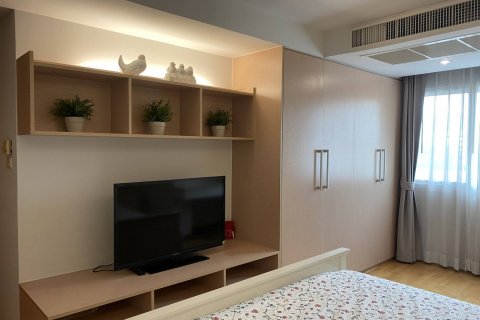 Condo à Bangkok, Thaïlande, 3 chambres № 143172 - photo 7