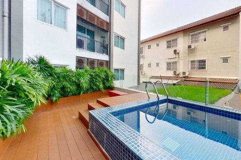 Condo à Bangkok, Thaïlande, 3 chambres № 143172 - photo 15