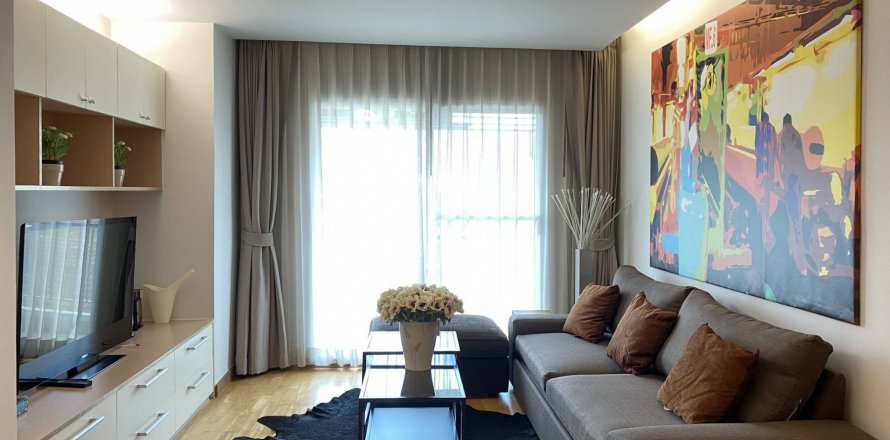 Condo à Bangkok, Thaïlande, 3 chambres № 143172