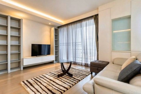 Condo in Bangkok, Thailand, 1 bedroom  № 115182 - photo 3