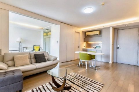 Condo in Bangkok, Thailand, 1 bedroom  № 115182 - photo 1