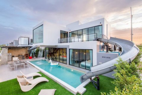 Вилла в Хуа Хине, Таиланд с 4 спальнями  № 115180 - фото 2