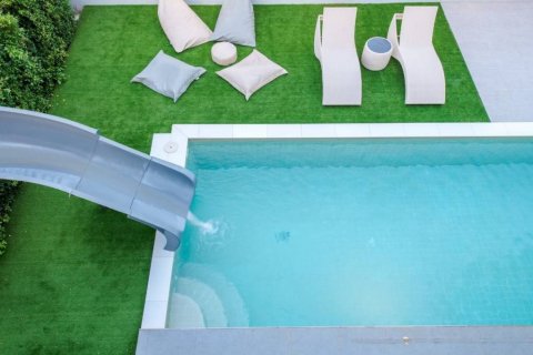 Вилла в Хуа Хине, Таиланд с 4 спальнями  № 115180 - фото 10