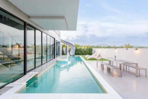 Вилла в Хуа Хине, Таиланд с 4 спальнями  № 115180 - фото 5