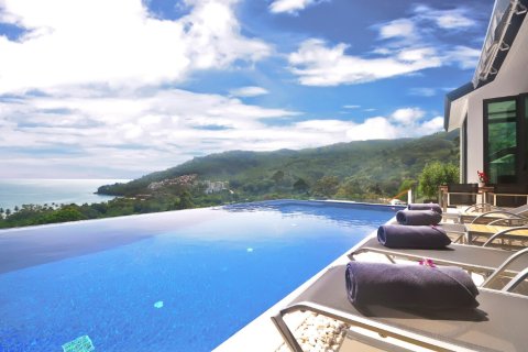 Maison à Phuket, Thaïlande 6 chambres № 180709