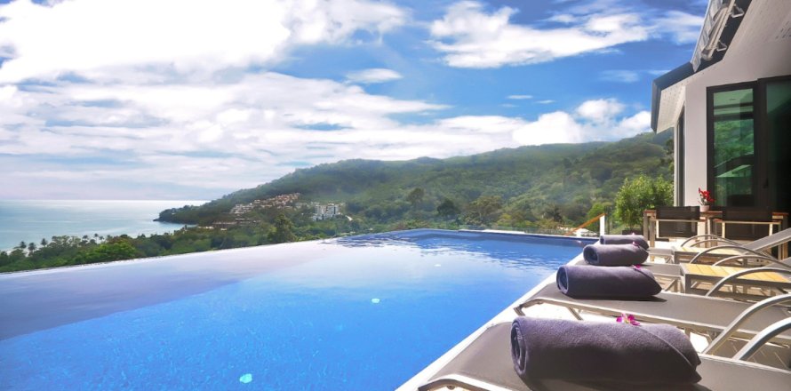Maison à Phuket, Thaïlande 6 chambres № 180709