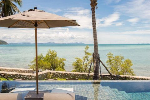 House in Ko Samui, Thailand 6 bedrooms № 180710 - photo 5