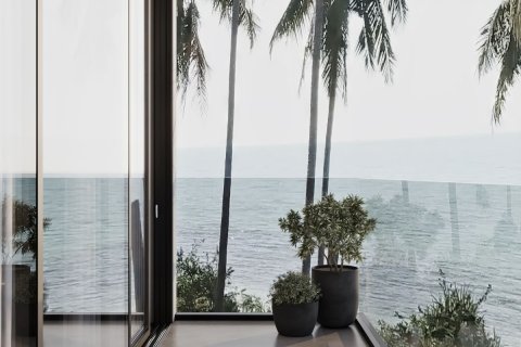 Villa in Phuket, Thailand 3 bedrooms № 154412 - photo 20