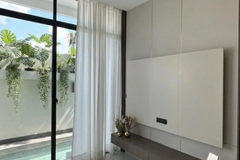 Дом в Паттайе, Таиланд с 5 комнатами № 160173 - фото 4