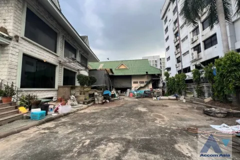 Haus in Watthana, Bangkok, Thailand 5 Schlafzimmer № 215849 - Foto 5