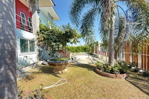 Maison à Khlong Luang, Thaïlande 4 chambres № 154068 - photo 17