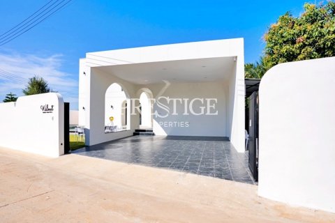 House in Pattaya, Thailand 4 bedrooms № 198487 - photo 24
