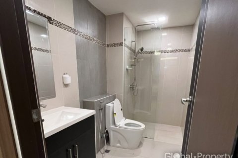Condo à Phuket, Thaïlande, 2 chambres  № 203374 - photo 12