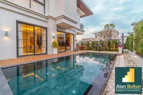 Maison à Pattaya, Thaïlande 5 chambres № 211091